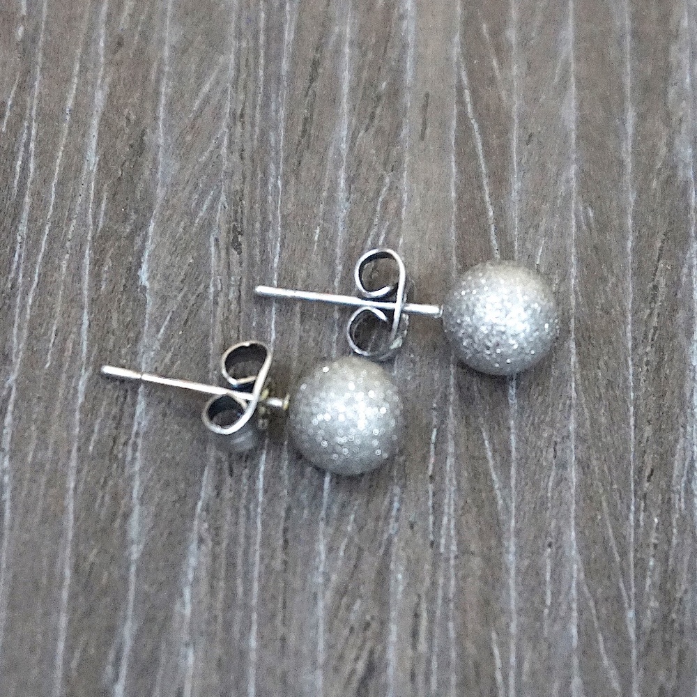 Steelx Round Stud Earrings - Brand New in Box